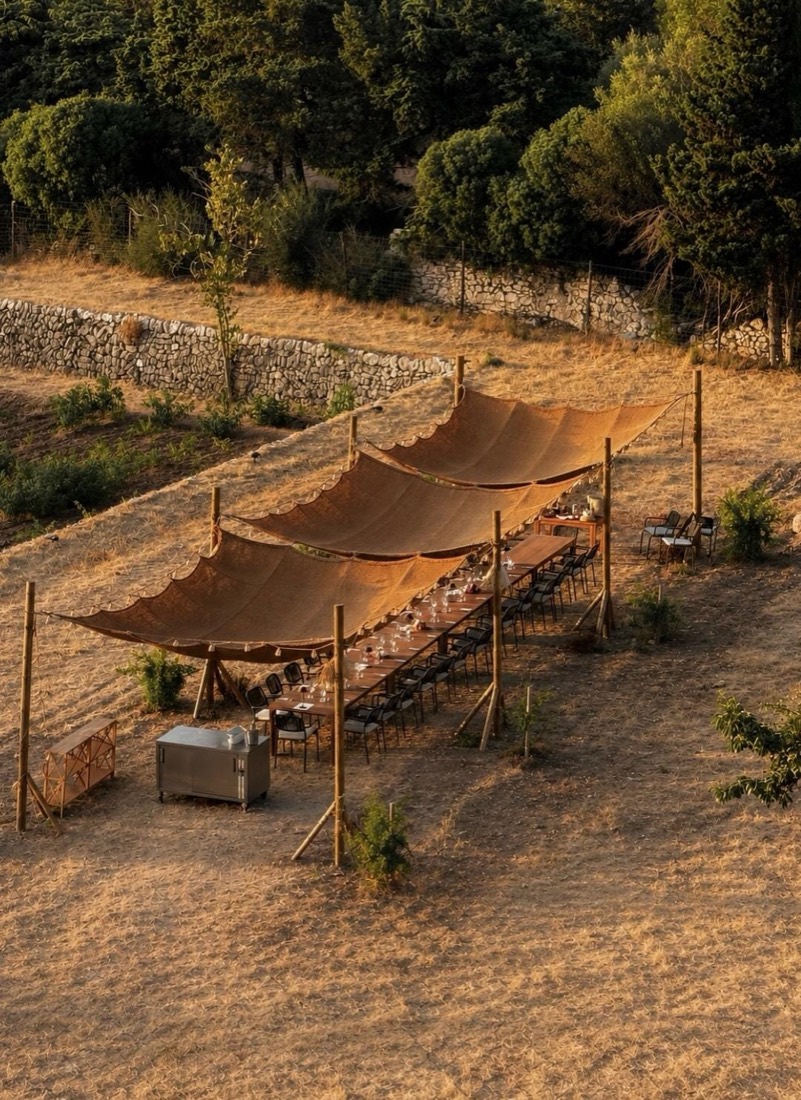 Taula llarga a l'Ermita de Betlem